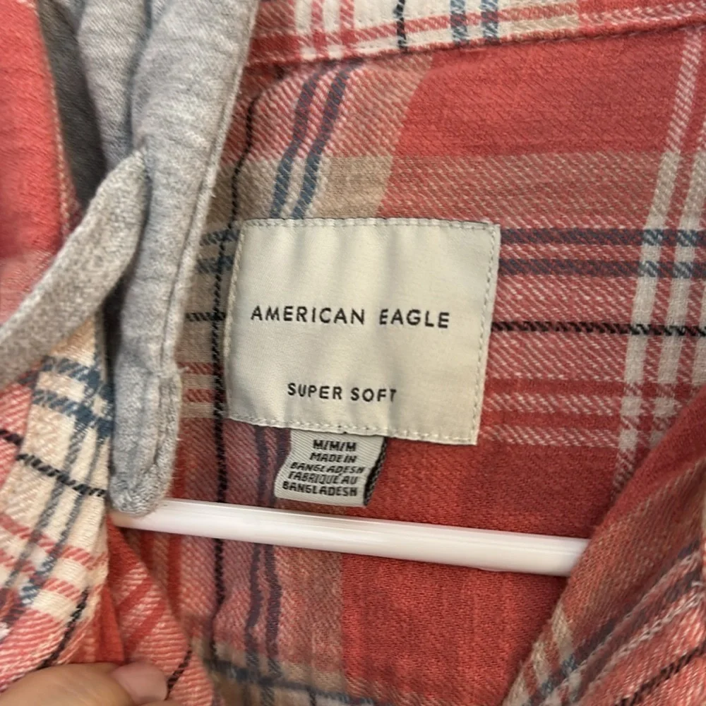 American Eagle Flannel with Detachable Hoodie - Medium - Picture 2 of 3